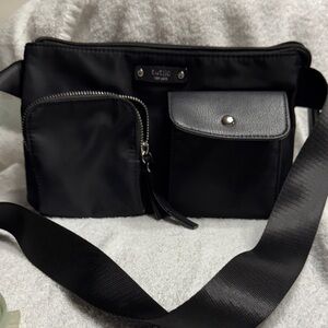 Tutilo Black Crossbody Bag